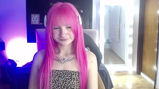  Charlotte Collins  online show from 07.17.26
