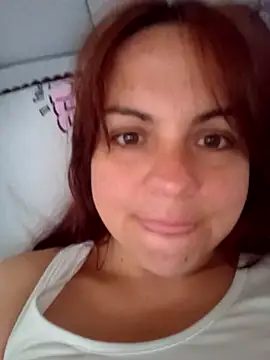 Snapshot of CARITOMIO chatting on 11.16.25 CARITOMIO online show from 11.16.25