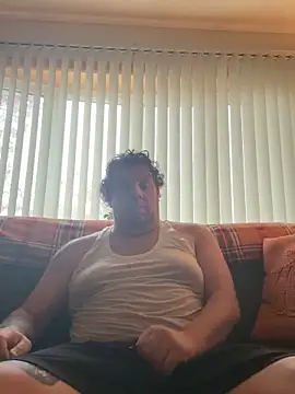 Stephanie1984 online show from 10.30.25