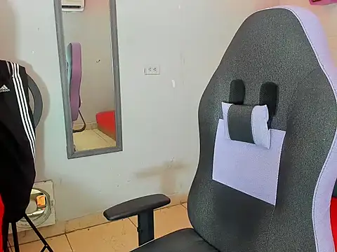 bull cam online show from 10.15.25