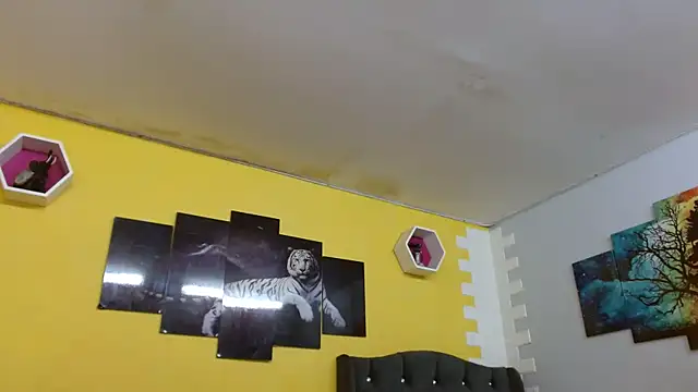 bull cam online show from 10.21.25