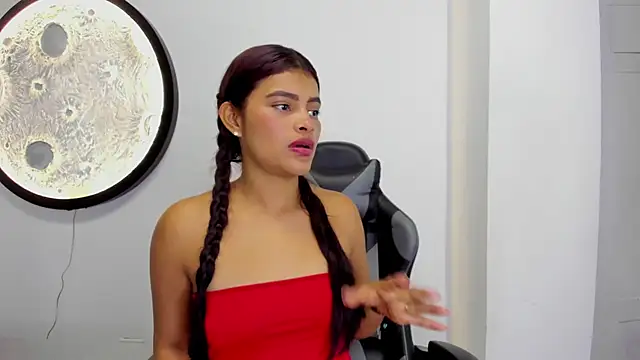 Miaa Rosse online show from 10.01.25