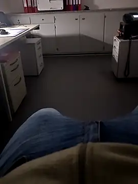 Snapshot of stunning_stallion chatting on 03.07.26 stunning stallion online show from 03.07.26