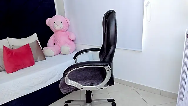 kate lua online show from 11.08.25