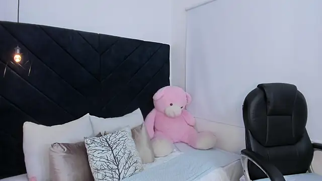 kate lua online show from 02.04.26