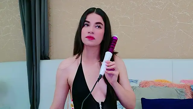 MiaDunoff online show from 11.17.25