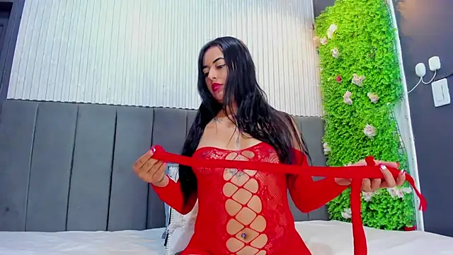 Skarlett hot  online show from 11.22.25