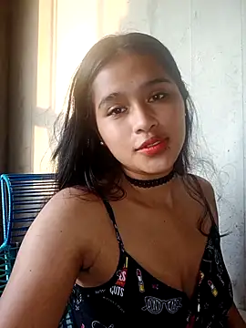 Snapshot of maritamora2 chatting on 12.03.25 maritamora2 online show from 12.03.25