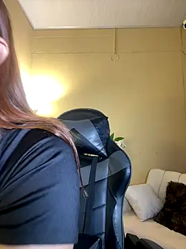 RedVelvet Dream online show from 11.30.25