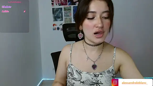 AlessandraLB online show from 09.18.25