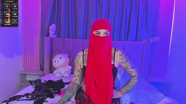 Nayla-Mouna online show from 06.12.26