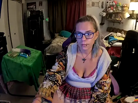 R4inbowK1tty online show from 10.09.25