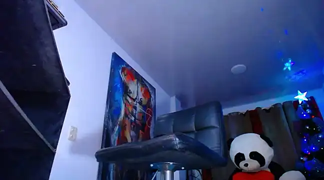 Snapshot of oodirty_hellen chatting on 12.20.24 oodirty hellen online show from 12.20.24