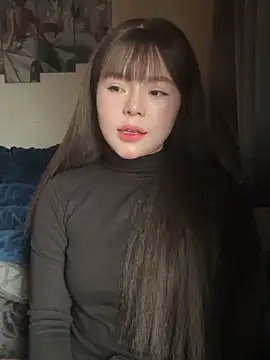 SarahBeii online show from 12.16.25