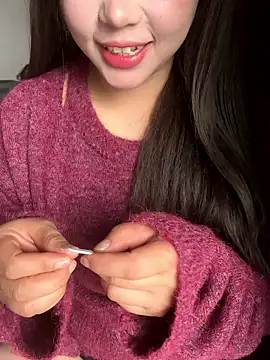 Snapshot of SarahBeii chatting on 01.14.26 SarahBeii online show from 01.14.26