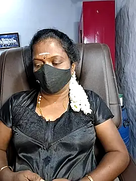 umashreetamil online show from 10.14.25