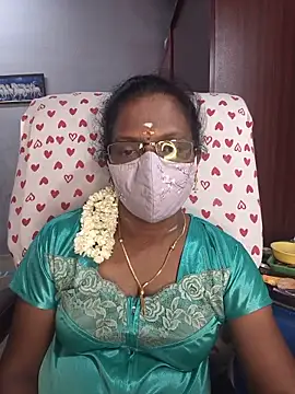 Snapshot of umashreetamil chatting on 05.11.26 umashreetamil online show from 05.11.26