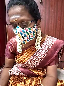 Snapshot of umashreetamil chatting on 06.27.26 umashreetamil online show from 06.27.26