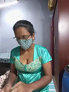Snapshot of umashreetamil chatting on 07.14.26 umashreetamil online show from 07.14.26