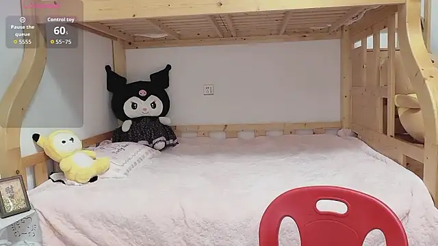 Sue101010 online show from 09.28.25