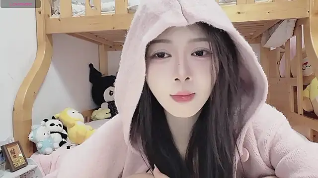 Sue101010 online show from 10.22.25