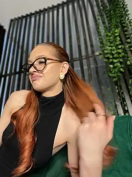 LittleFox    online show from 02.27.26