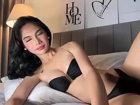 Snapshot of yourladycess_ chatting on 03.06.26 yourladycess online show from 03.06.26