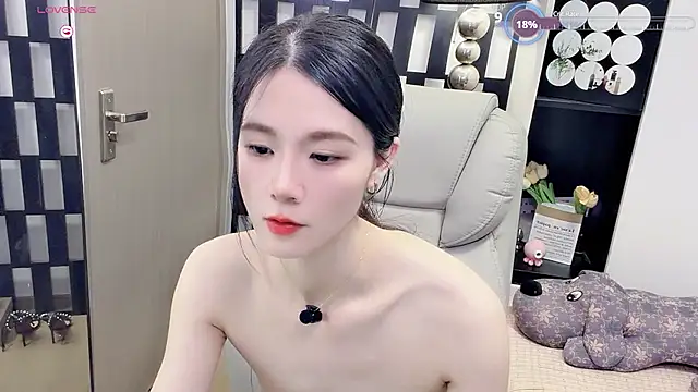 Yueyue-MM online show from 06.11.26