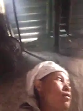 Snapshot of simi-lucy chatting on 11.20.25 simi-lucy online show from 11.20.25