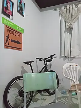 Snapshot of dinho_carioca chatting on 11.06.25 dinho carioca online show from 11.06.25