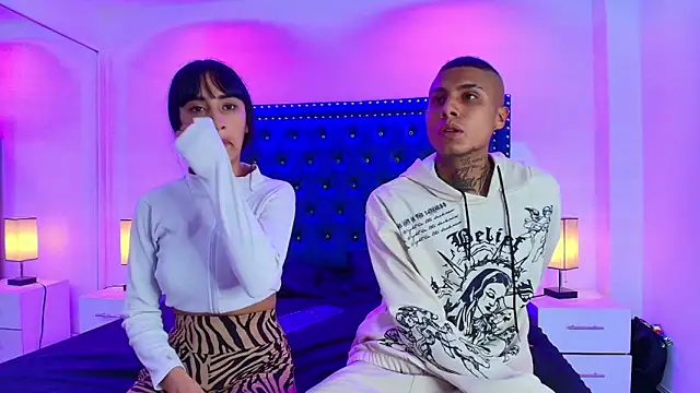 Damian and roxanne online show from 11.22.25