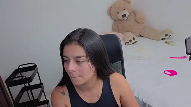 valerihouse online show from 02.20.26