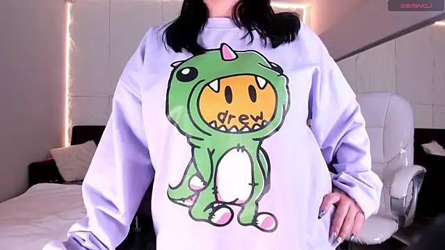 Snapshot of AariaLove chatting on 12.01.25 AariaLove online show from 12.01.25