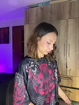 AnnaKimm online show from 07.15.26