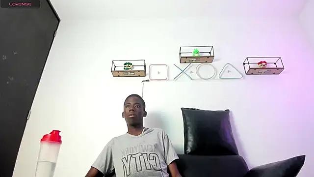 Snapshot of Alan_blacke chatting on 09.08.25 Alan blacke online show from 09.08.25