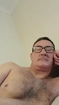 Snapshot of goldenman59 chatting on 10.14.25 goldenman59 online show from 10.14.25