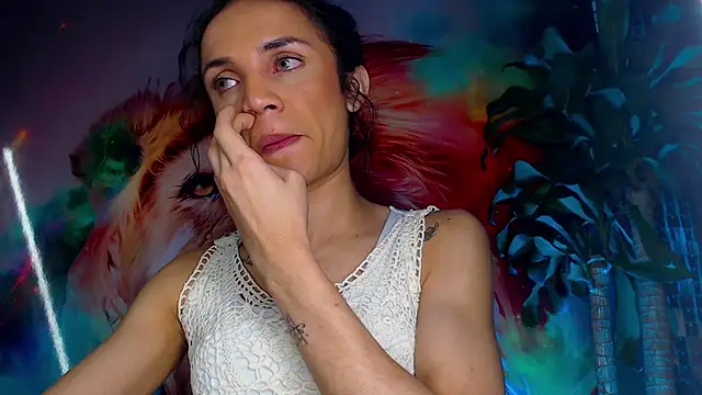 Cristal Gem1 online show from 11.25.25