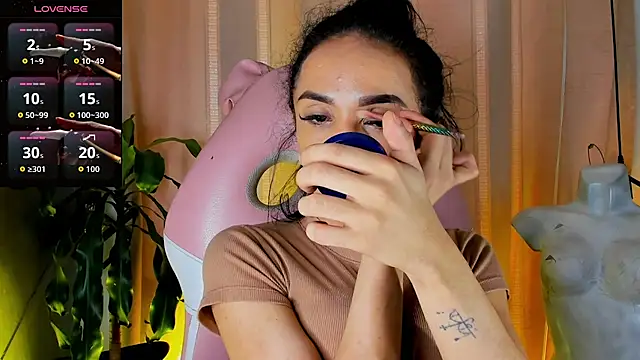Snapshot of Cristal_Gem1 chatting on 06.24.26 Cristal Gem1 online show from 06.24.26