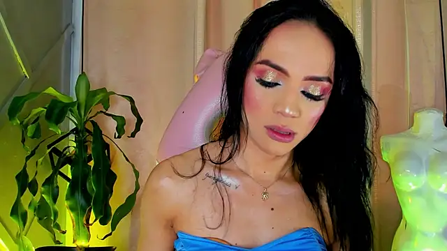 Snapshot of Cristal_Gem1 chatting on 06.30.26 Cristal Gem1 online show from 06.30.26