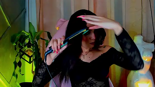 Snapshot of Cristal_Gem1 chatting on 07.18.26 Cristal Gem1 online show from 07.18.26