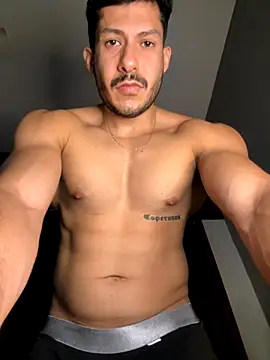 Snapshot of Darg98 chatting on 09.26.25 Darg98 online show from 09.26.25