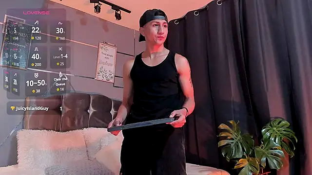 oliver mr  online show from 12.03.25