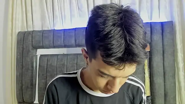 Snapshot of dylan_202520_ chatting on 09.12.25 dylan 202520 online show from 09.12.25