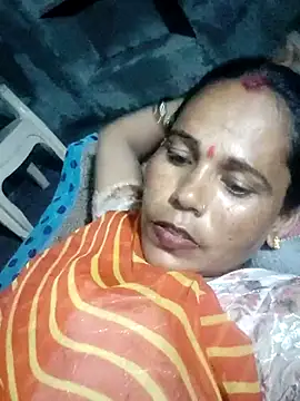 Snapshot of Pooja750 chatting on 07.17.26 Pooja750 online show from 07.17.26