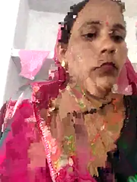 Snapshot of Pooja750 chatting on 07.24.26 Pooja750 online show from 07.24.26
