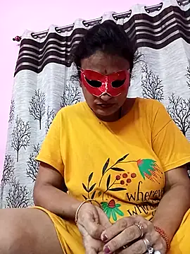 Snapshot of Gullapi chatting on 10.07.25 Gullapi online show from 10.07.25