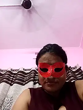 Snapshot of Gullapi chatting on 10.08.25 Gullapi online show from 10.08.25