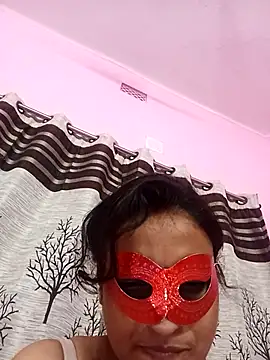 Snapshot of Gullapi chatting on 10.17.25 Gullapi online show from 10.17.25