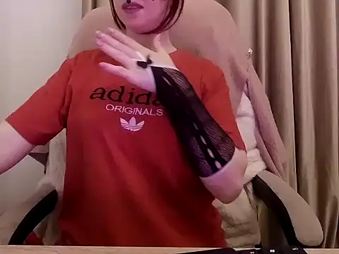 Hot Bruny online show from 04.24.26