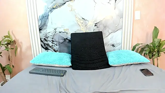 Snapshot of chatting on 01.19.26 online show from 01.19.26